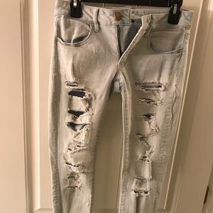 American Eagle ripped skinny jeans